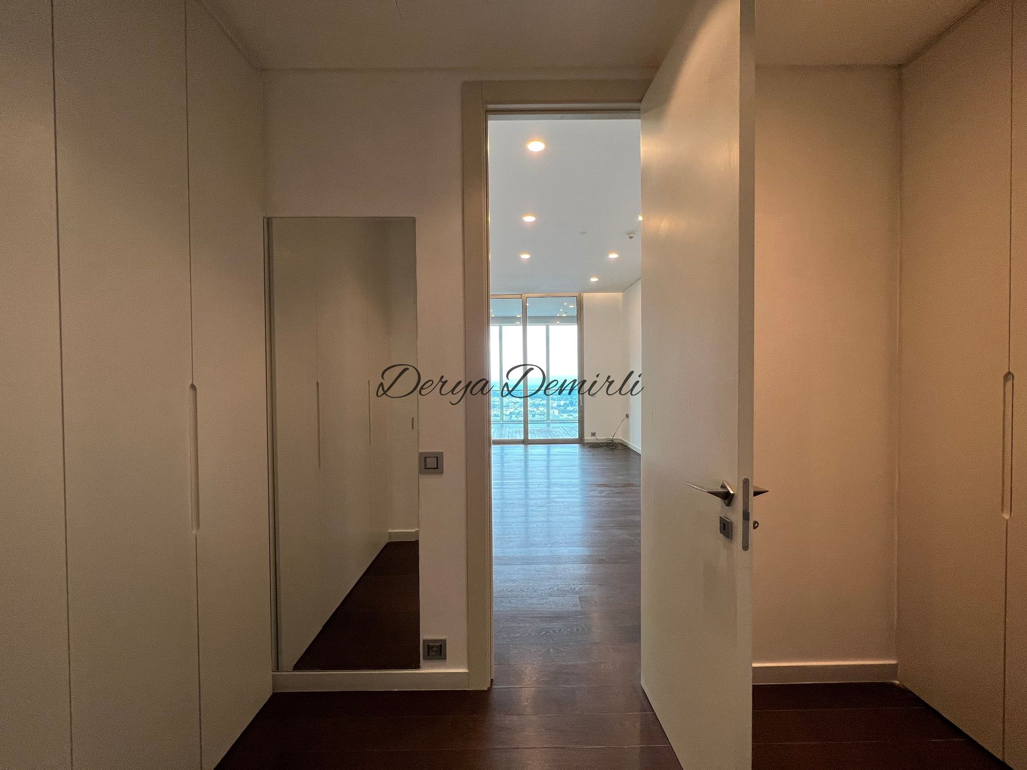 İstanbul Sapphire Residence Lüks 3.5+1 Satılık Daire Levent