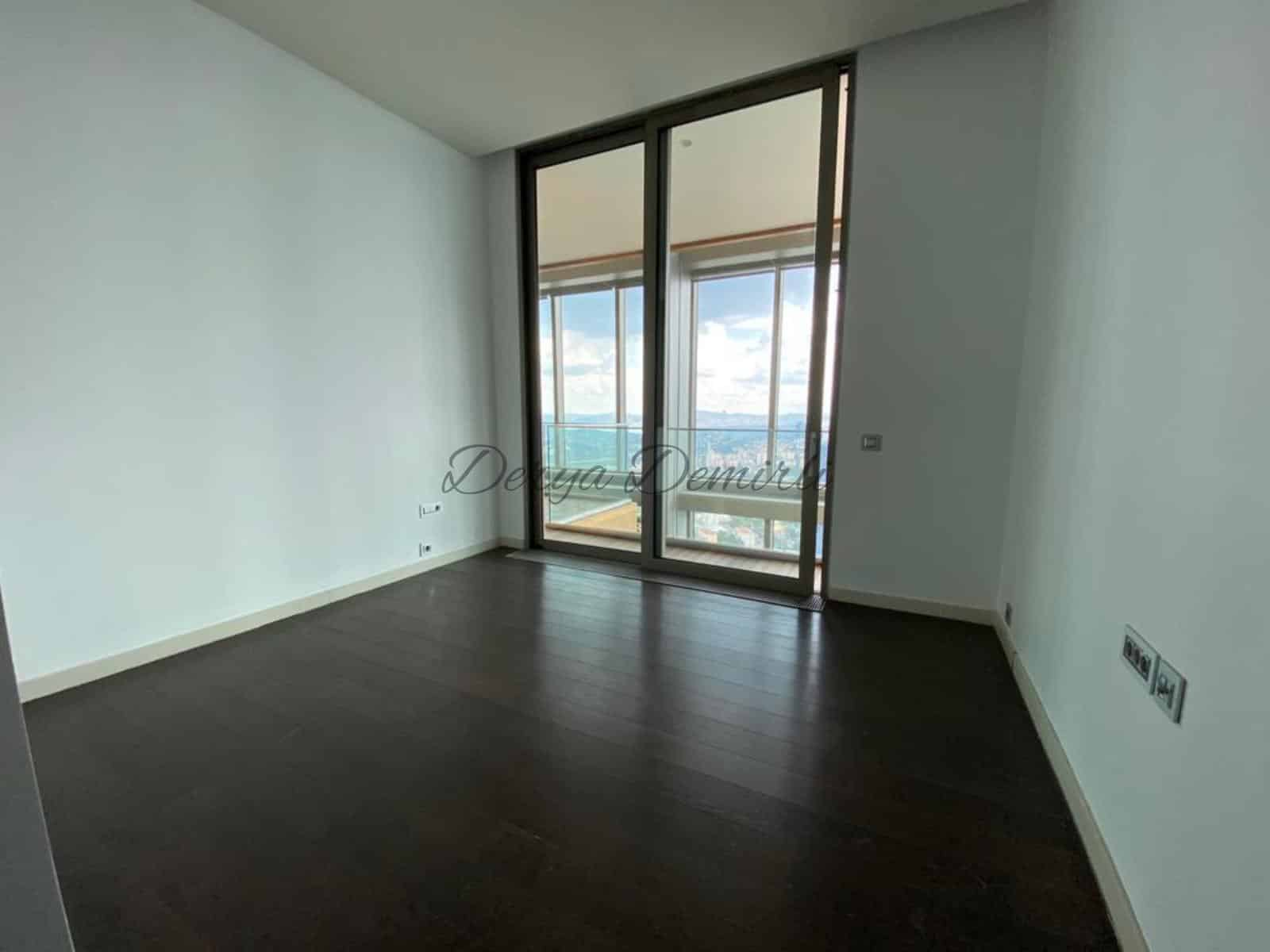 levent-sapphirede-bogaz-manzarali-yuksek-kat-31-satilik-daire