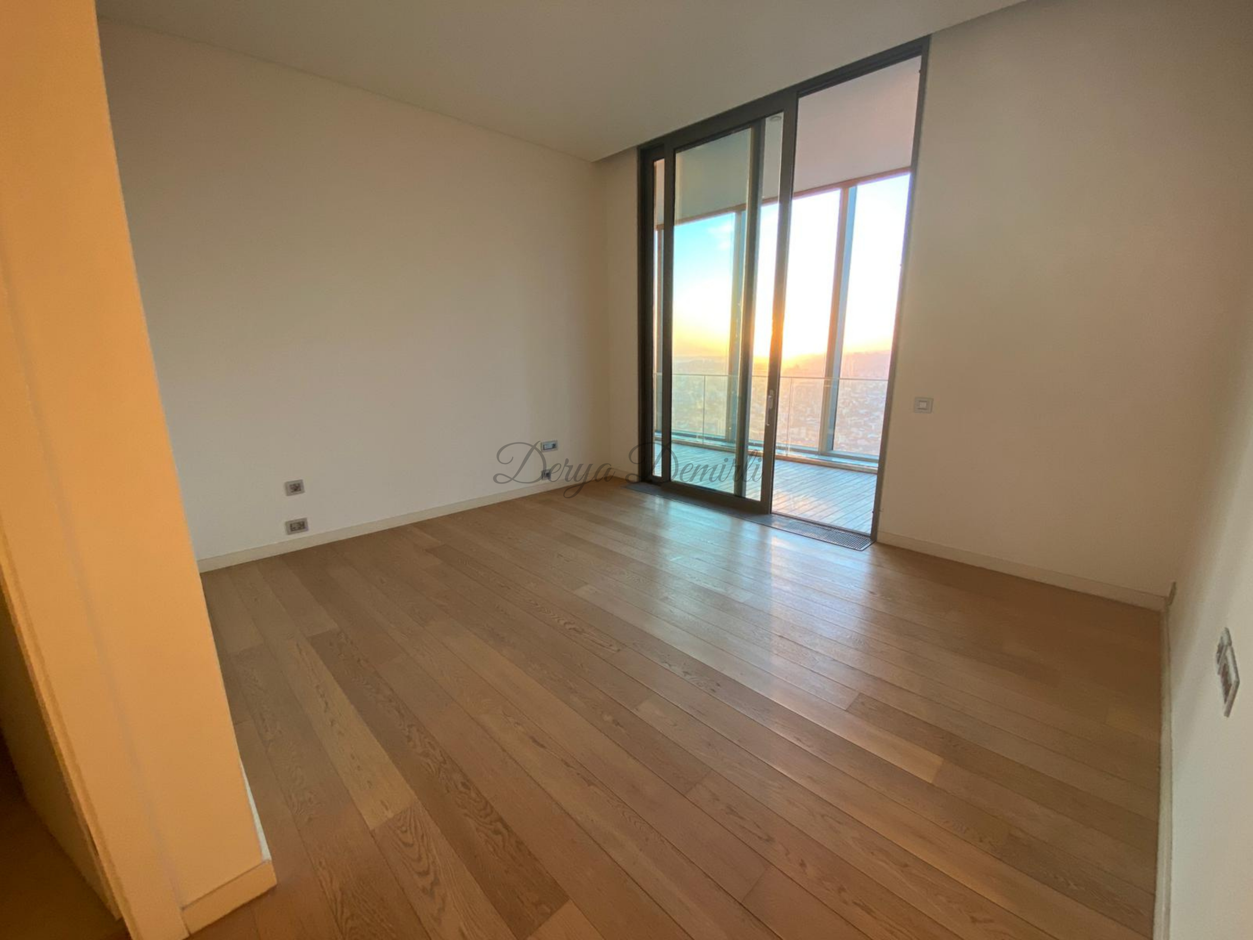 levent-sapphirede-deniz-manzarali-balkonlu-sik-21-residence